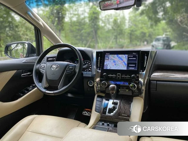Toyota Elfa id 4333453 из Китая 15
