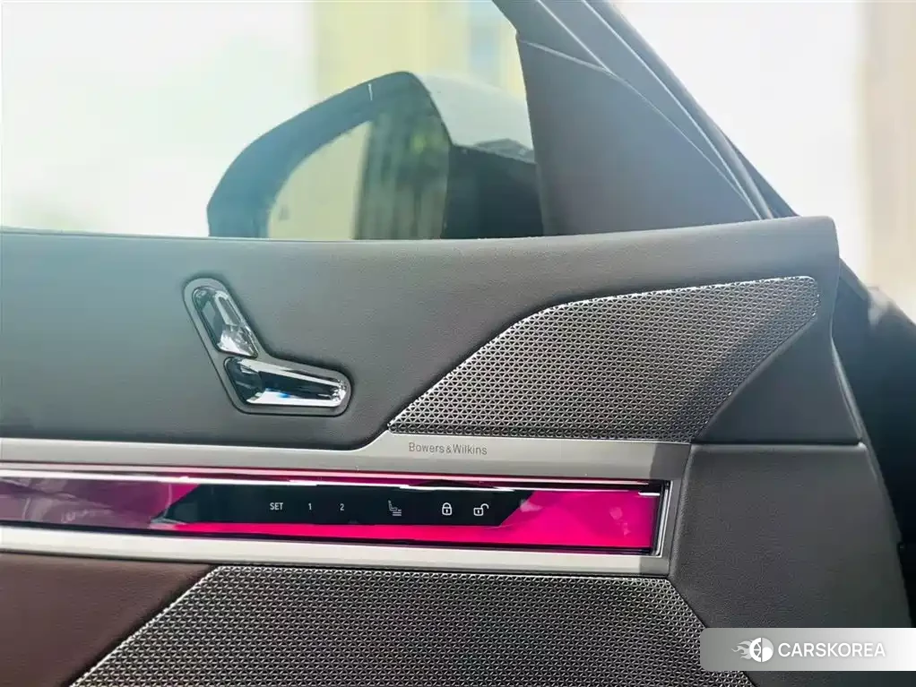 BMW 7 series id 4559608 из Китая 15