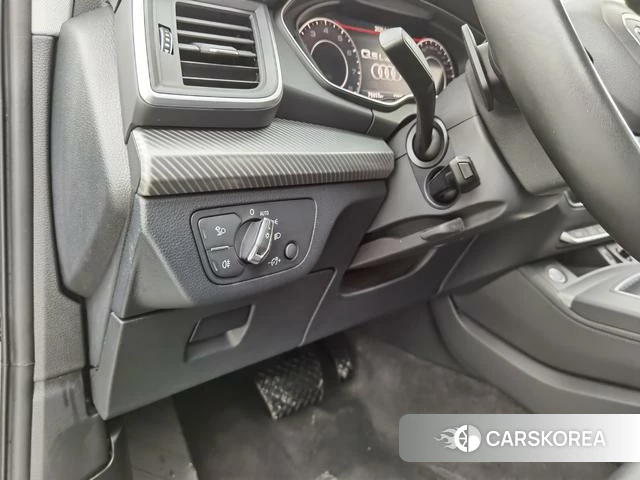 Audi Q5L id 4258226 из Китая 15