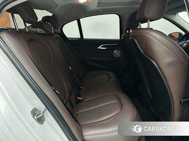 BMW 1 series id 4359366 из Китая 15