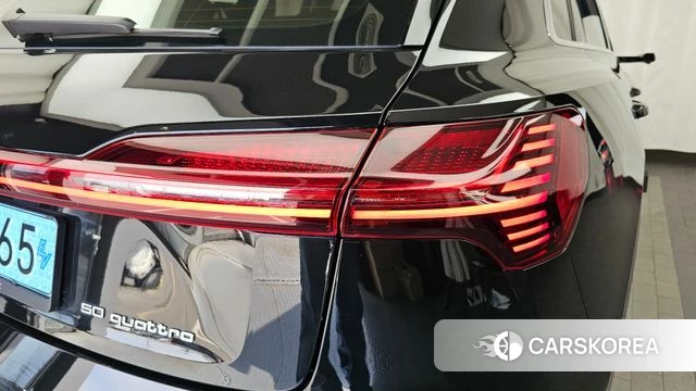 Audi e-Tron id 4338095 из Кореи 15