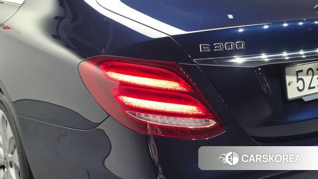 Mercedes-Benz E-Class W213 id 4770367 из Кореи 15