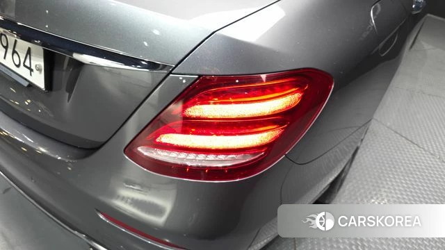 Mercedes-Benz E-Class W213 id 4304636 из Кореи 15