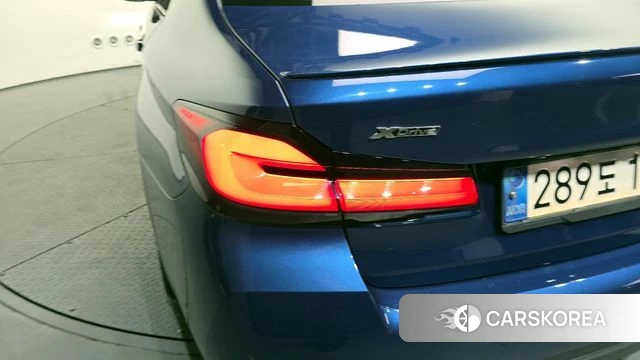 BMW 5 Series (G30) id 4316807 из Кореи 15