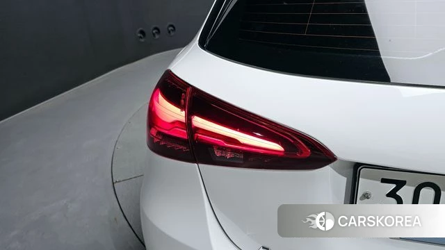 Mercedes-Benz A-Class W177 id 4375322 из Кореи 15