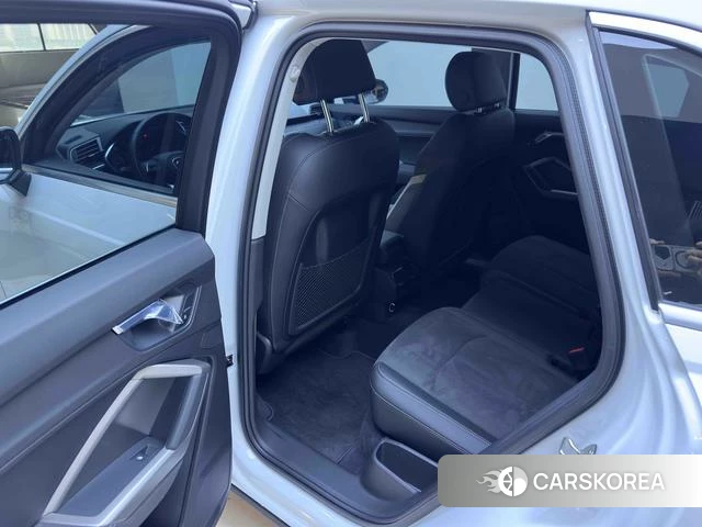 Audi Q3 id 4365986 из Китая 15