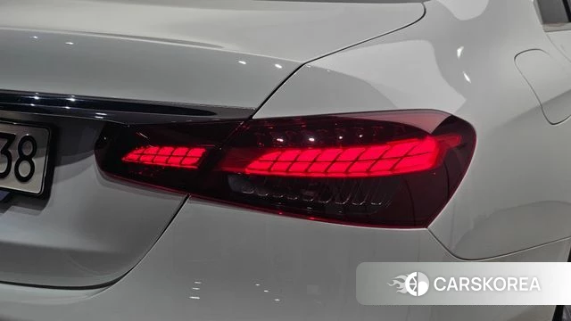 Mercedes-Benz E-Class W213 id 4665492 из Кореи 15