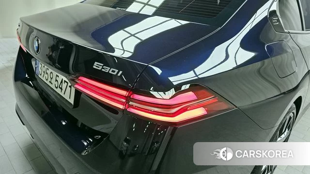 BMW 5 Series (G60) id 4194253 из Кореи 15