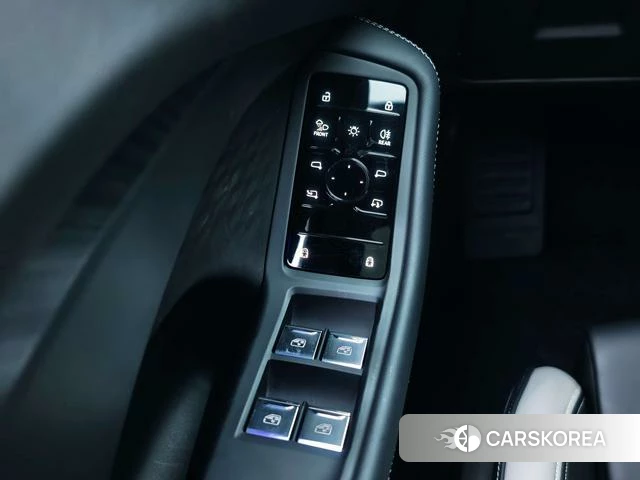 Audi A5L id 4263936 из Китая 15
