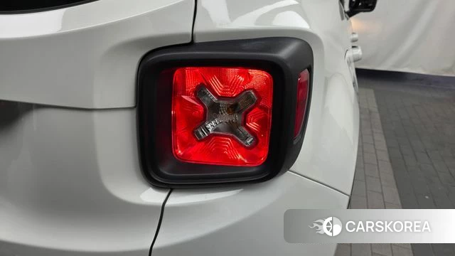 Jeep Renegade id 4763333 из Кореи 15