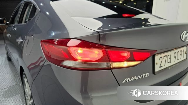 Hyundai Avante AD id 4246103 из Кореи 15