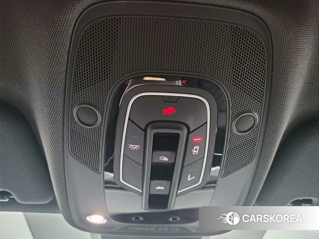 Audi A6L id 4277183 из Китая 15
