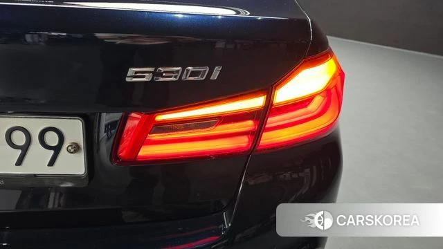 BMW 5 Series (G30) id 4625868 из Кореи 15