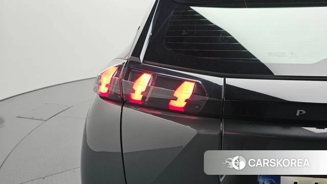 Peugeot 2008 Second generation id 4186050 из Кореи 15