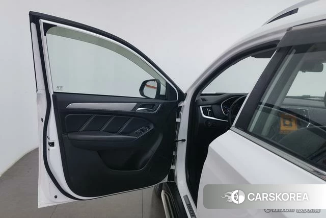 Roewe RX5 id 4253595 из Китая 15
