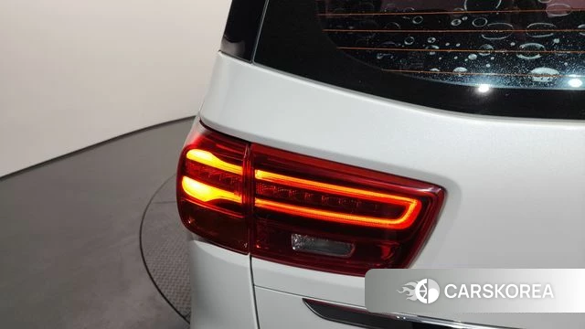 Kia The New Carnival id 4188541 из Кореи 15