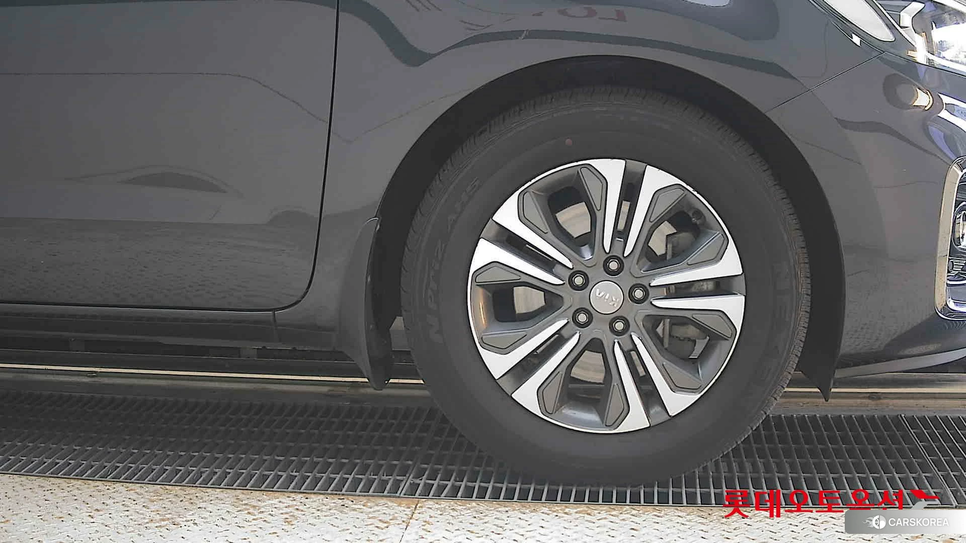 Kia Carnival id 4909248 из Кореи 15