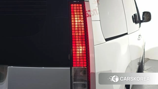 Hyundai Staria id 4687855 из Кореи 15
