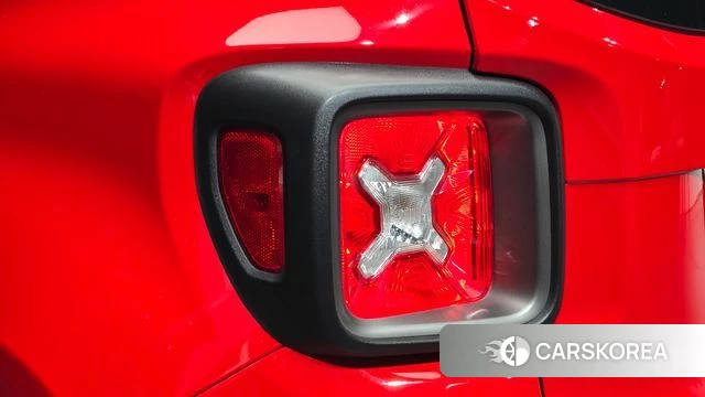 Jeep Renegade id 4657970 из Кореи 15