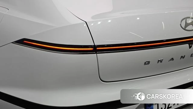 Hyundai Grandeur (GN7) id 4880362 из Кореи 15