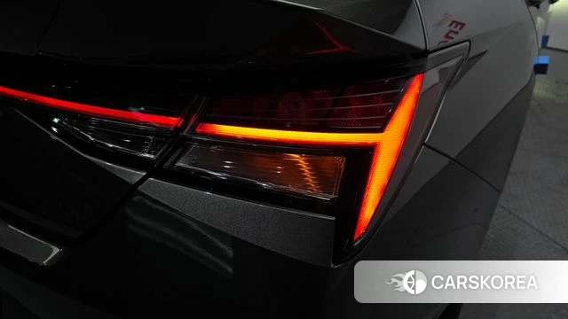 Hyundai Avante Hybrid (CN7) id 4244907 из Кореи 15