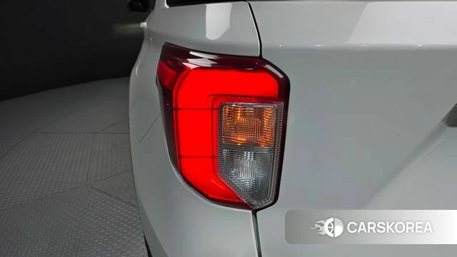 Ford Explorer 6th Generation id 4232493 из Кореи 15
