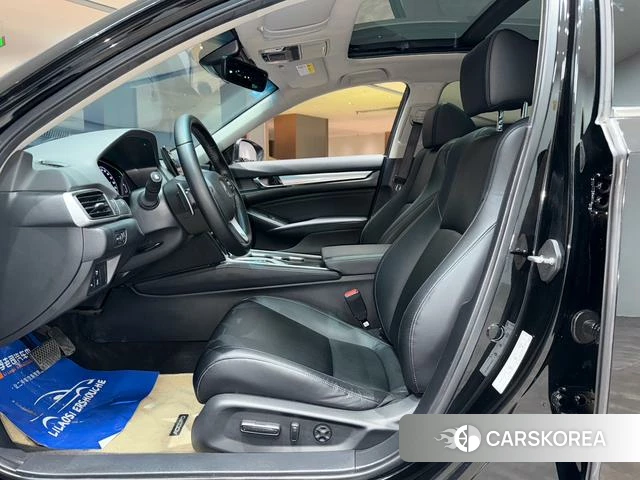 Honda Accord id 4365643 из Китая 15