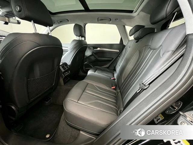 Audi Q5L id 4297709 из Китая 15