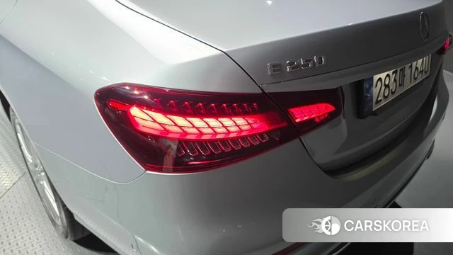 Mercedes-Benz E-Class W213 id 4323425 из Кореи 15