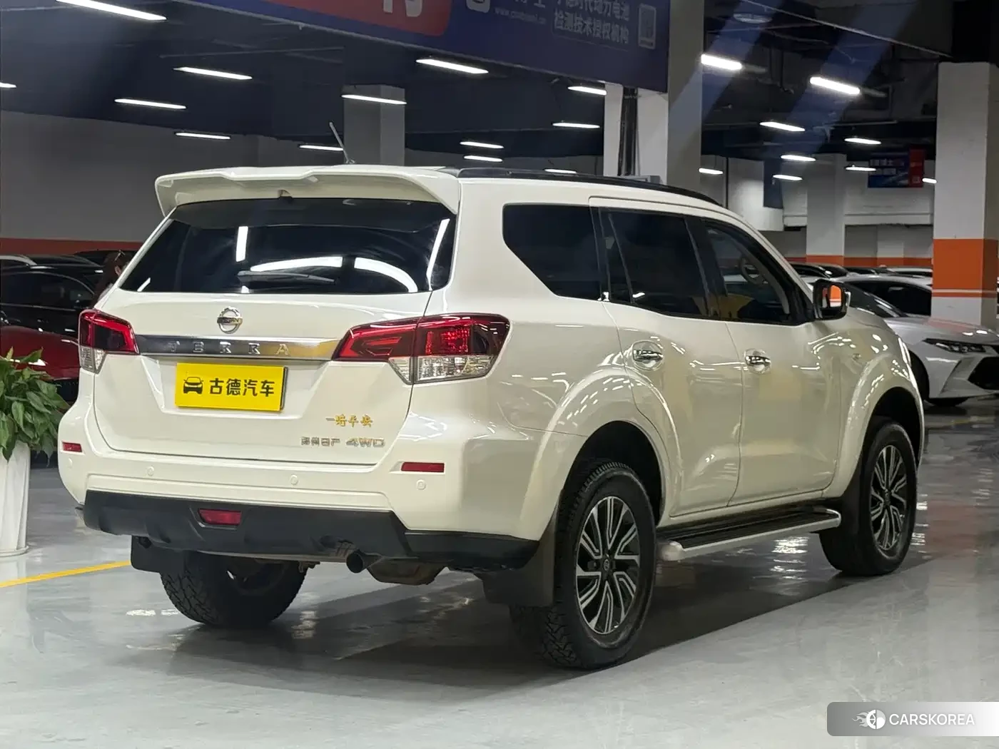 Nissan Tuda id 4515556 из Китая 15