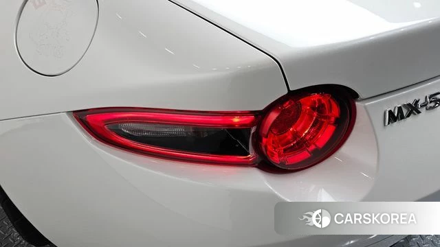 Mazda MX-5 MIATA id 4376761 из Кореи 15
