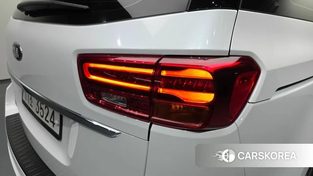 Kia The New Carnival id 4377779 из Кореи 15