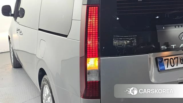 Hyundai Staria id 4863936 из Кореи 15