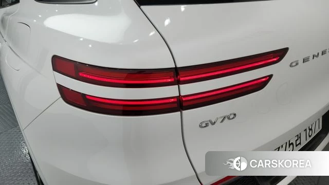 Genesis GV70 id 4381915 из Кореи 15