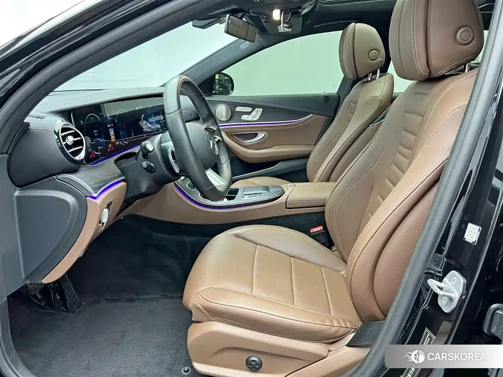 Mercedes-Benz E-Class id 4576468 из Китая 15