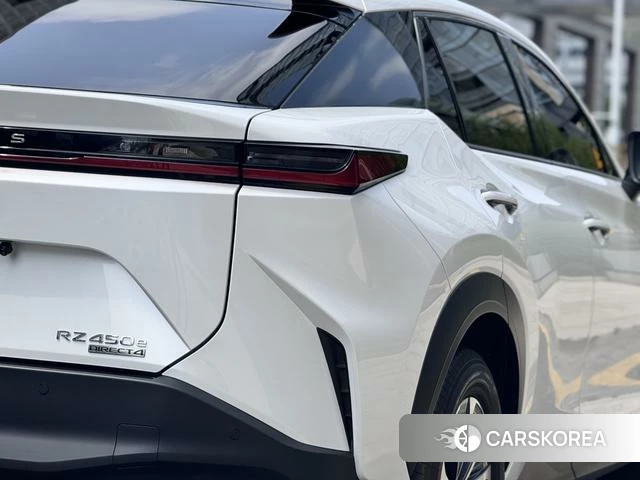 Lexus RZ id 4298350 из Китая 15