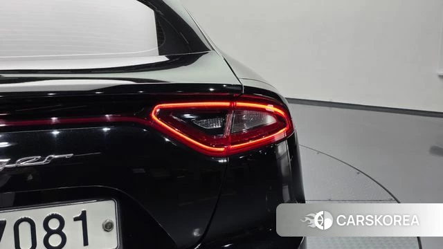 Kia Stinger id 4596328 из Кореи 15