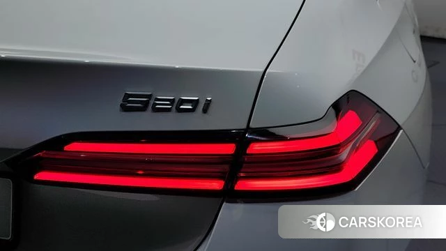 BMW 5 Series (G60) id 4935127 из Кореи 15