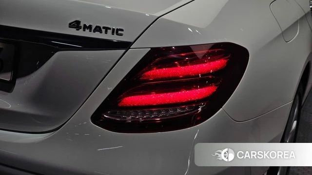 Mercedes-Benz E-Class W213 id 4551632 из Кореи 15