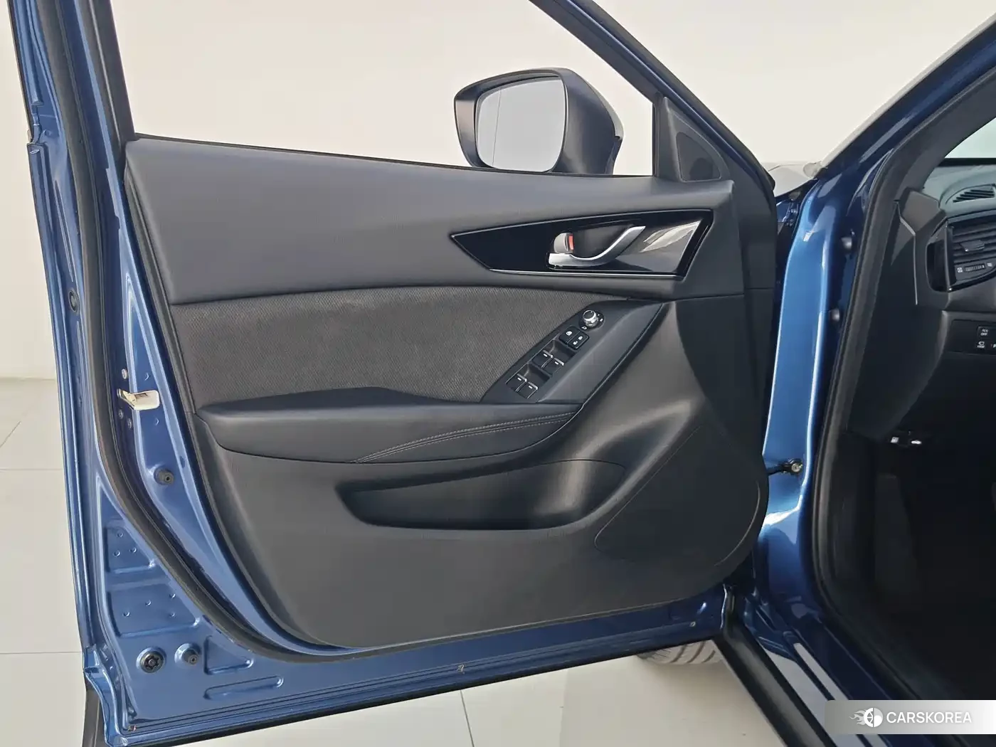 Mazda CX-4 id 4653846 из Китая 15