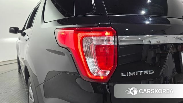 Ford Explorer id 4286232 из Кореи 15