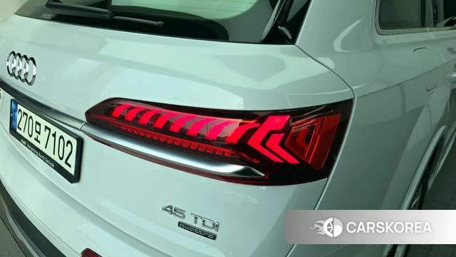 Audi Q7 (4M) id 4244678 из Кореи 15