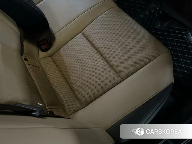 Lexus ES id 4298192 из Китая 15