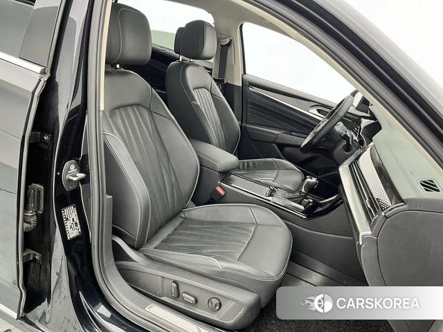 Volkswagen Passat id 4335865 из Китая 15