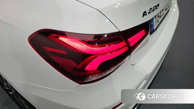Mercedes-Benz A-Class W177 id 4529478 из Кореи 15