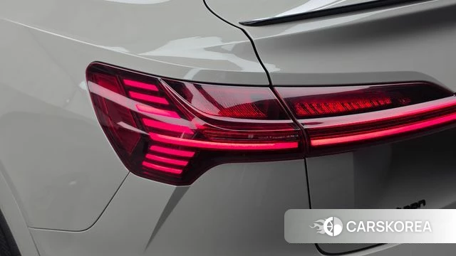 Audi e-Tron id 4585471 из Кореи 15