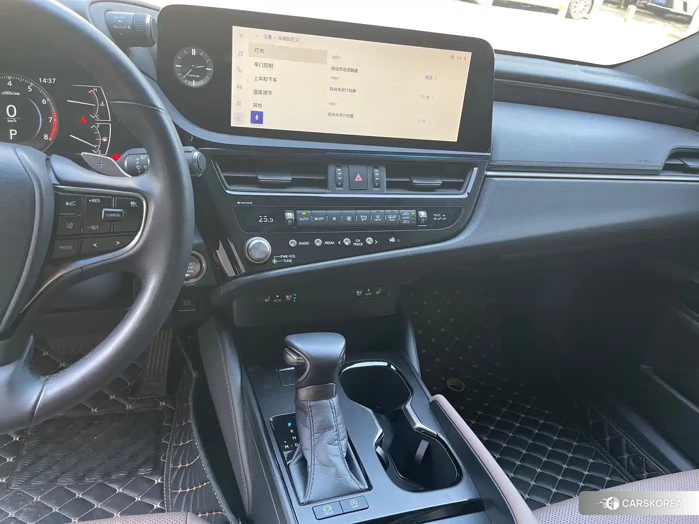 Lexus ES id 4583676 из Китая 15