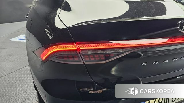 Hyundai The New Grandeur IG id 4250788 из Кореи 15