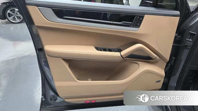 Porsche Cayenne (PO536) id 4640410 из Кореи 15