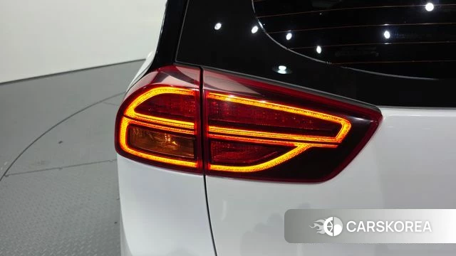 Kia Niro Plus id 4645995 из Кореи 15